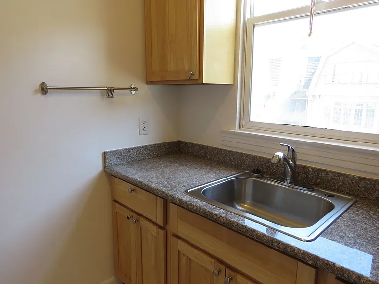 1850 Fulton St — Photo 6