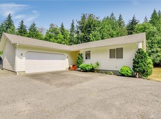 489 Aletha Pl, Camano Island, WA 98282