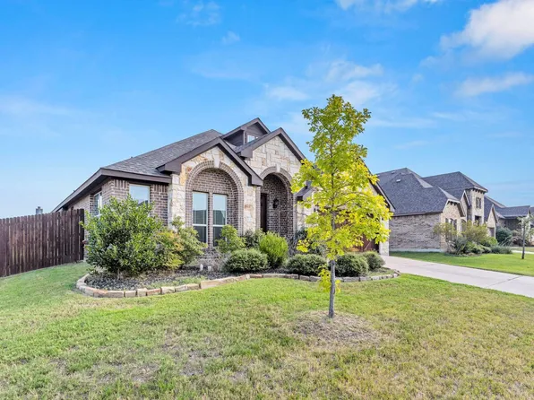 512 Strait Ln, Waxahachie, TX 75165