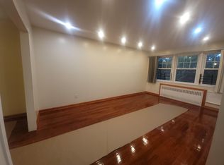 582 E 81st St FLOOR 3, Brooklyn, NY