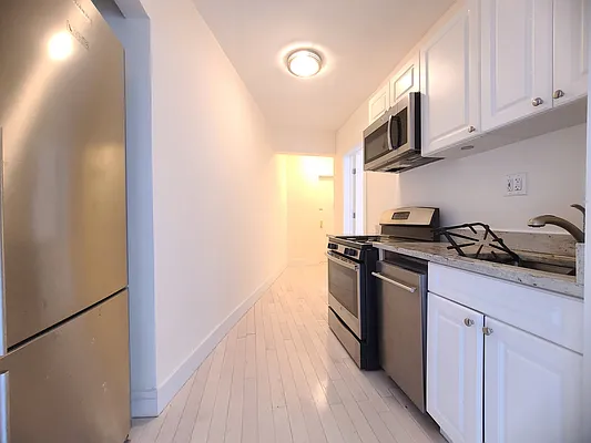 Rented by Native Real Estate LLC | media 6