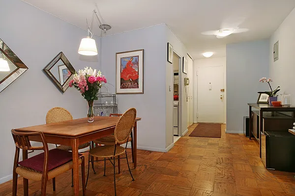 Sold by Corcoran | media 2