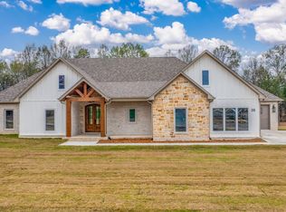 38 Ules Watson Dr, Greenbrier, AR 72058