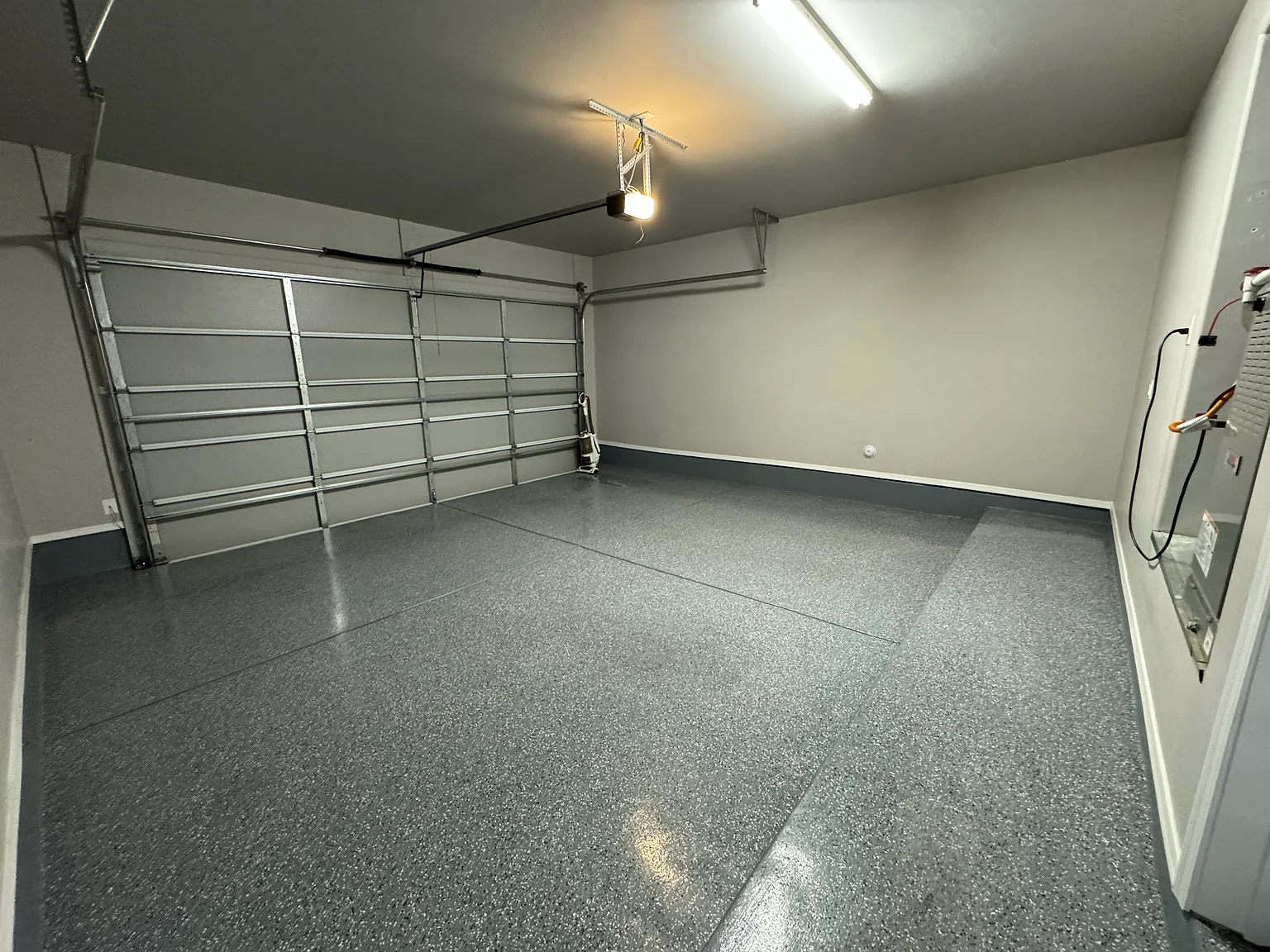 3 bed, 2.5 bath, 1500 sqft, $2,100 — Photo 4