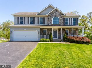 2839 Graybill Ct, New Windsor, MD 21776