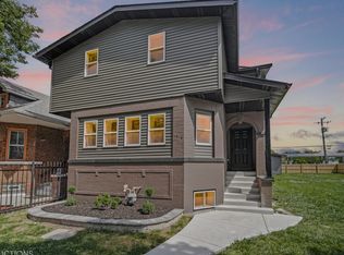 8643 S Euclid Ave, Chicago, IL 60617