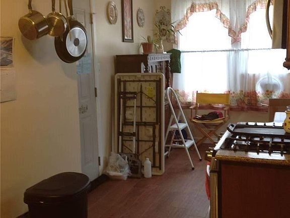 4th image of 107-63 110th St