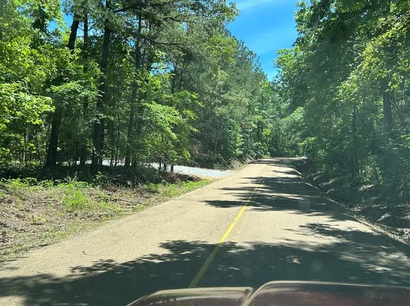 73 County Road 369, Oxford, MS 38655