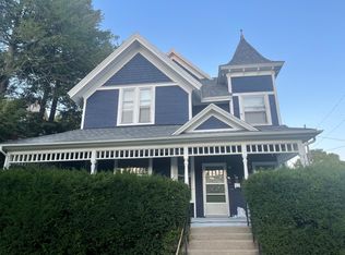 118 College Ave NE, Grand Rapids, MI 49503