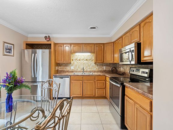 5th image of 243 Timberway Dr