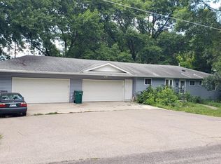 5890 Cathcart Dr, Shorewood, MN 55331