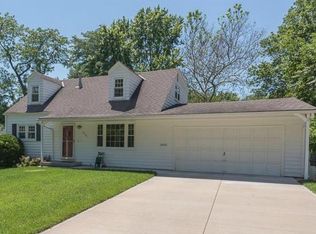 5248 El Monte St, Roeland Park, KS 66205