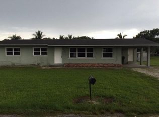 405 SW 1st St, South Bay, FL 33493