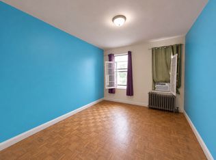 18-30 26th Rd #6, Astoria, NY 11102