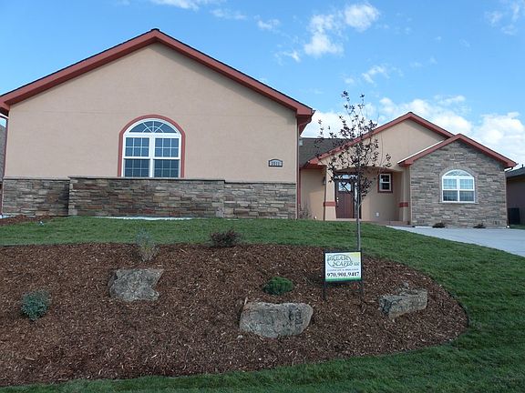 4th image of 3511 Chestnut Dr