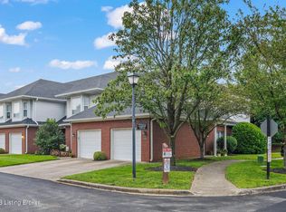 3422 Pinnacle Gardens Dr, Louisville, KY 40245