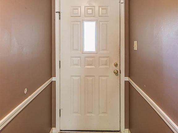 2nd image of 34 Brenda Dr