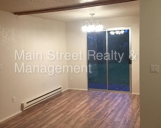 3rd image of 19206 5th Ave E #B