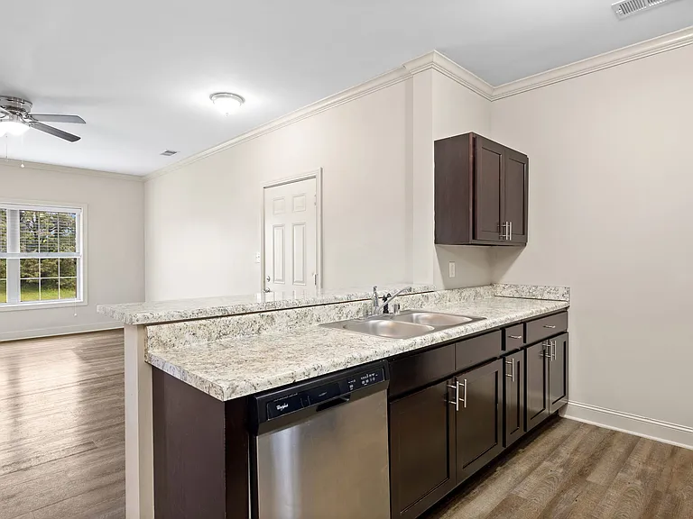 North Pointe — Photo 18