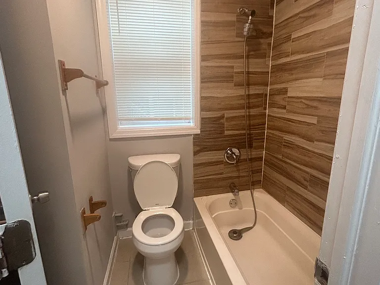 121 Martin St #4 — Photo 12