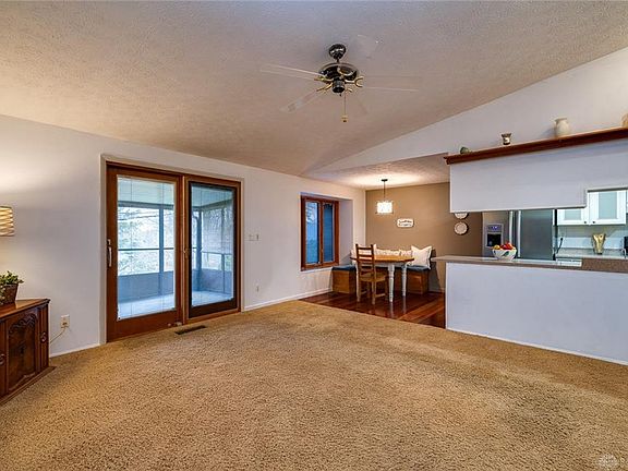 5th image of 764 Eagledale Cir
