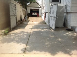 8940 89th St, Woodhaven, NY 11421