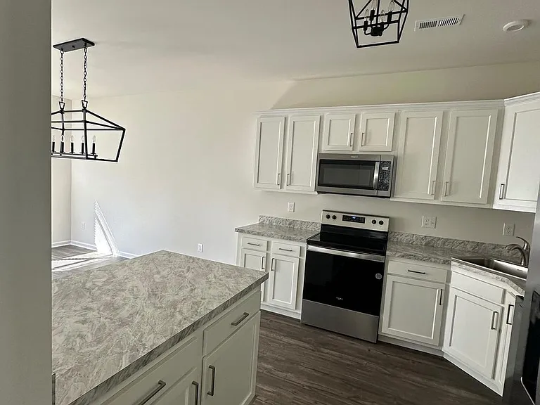 78 Tansboro Rd — Photo 3