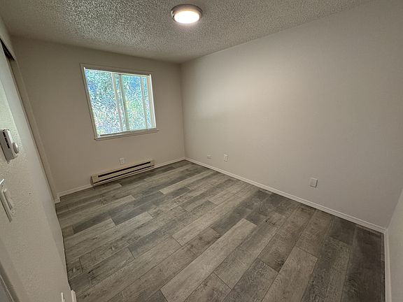 4th image of 953 152nd St E #955