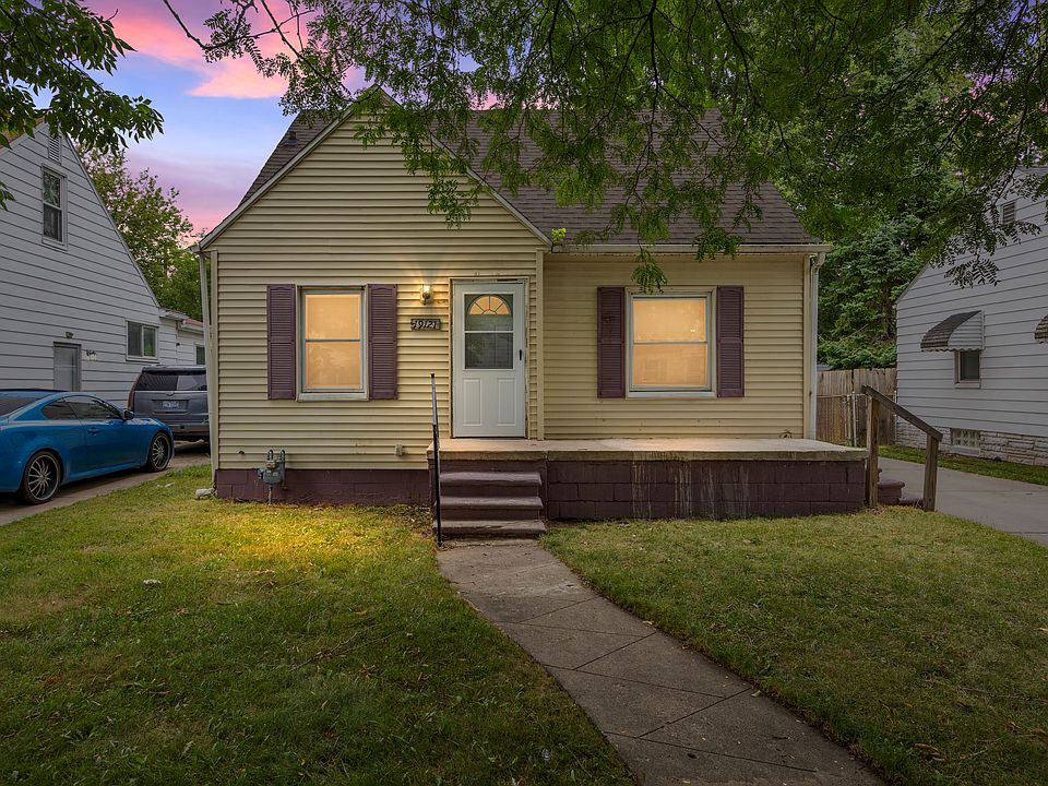 01-19121 Kingsville St, Harper Woods, MI, 48225 - Twilight_08122026