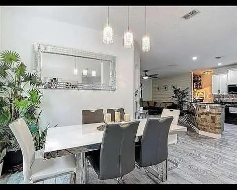 911 La Terraza Ln — Photo 4