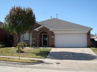 4279 Cave Cove Ct, Fort Worth, TX 76244