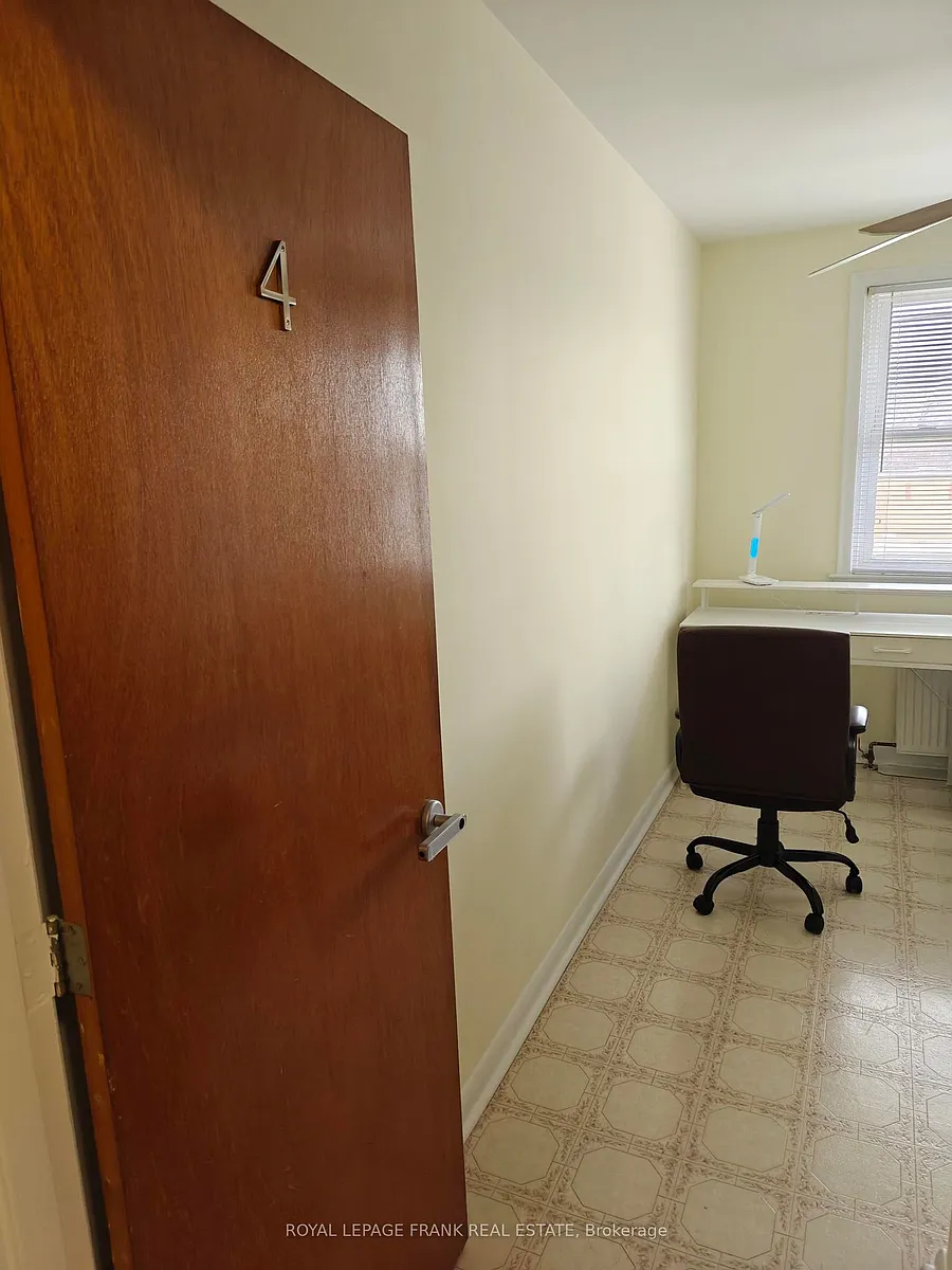 Building Photo - 374 Central Park Blvd S #4