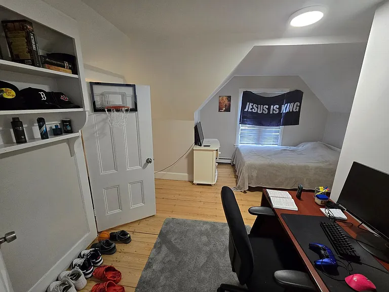 6 Pearl St #B — Photo 8