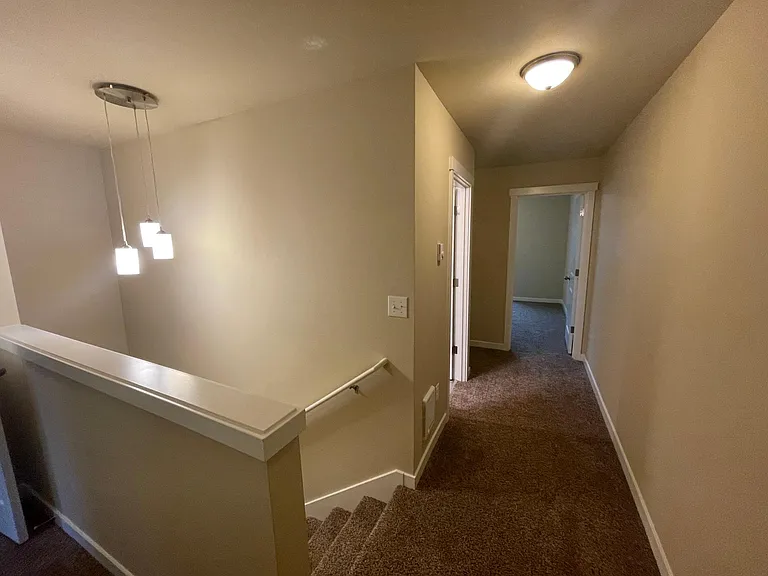 1903 Ahlers Ave #1 — Photo 10