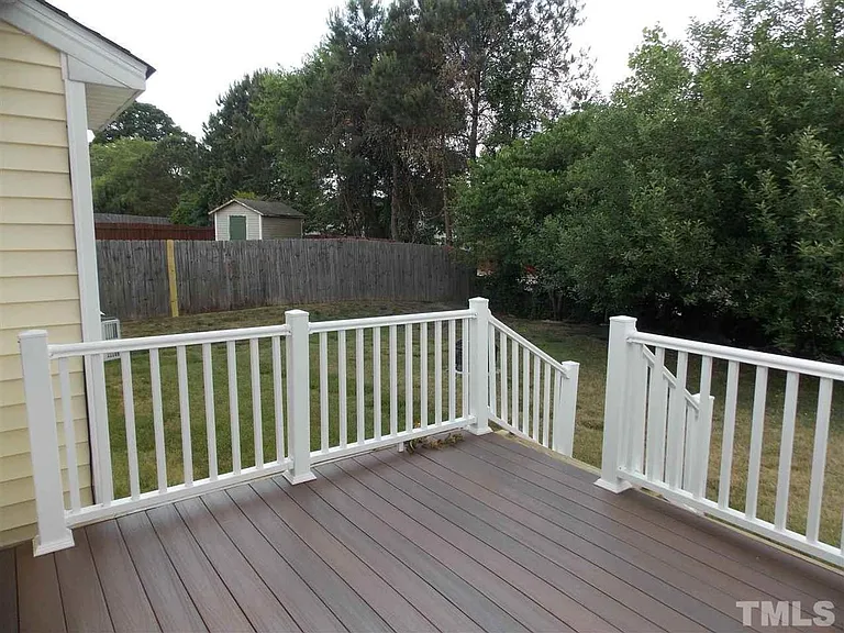 1741 E Honey Springs Ave — Photo 17