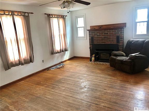 5th image of 161 S Margay St