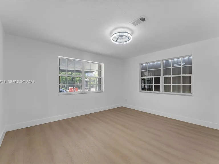 7150 SW 10th St — Photo 19