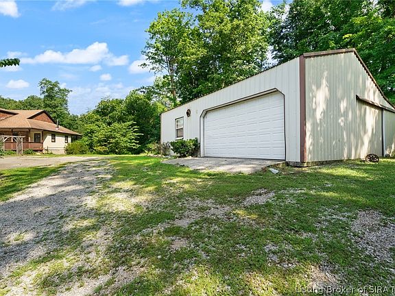 3rd image of 8560 Sandy Branch Road SE
