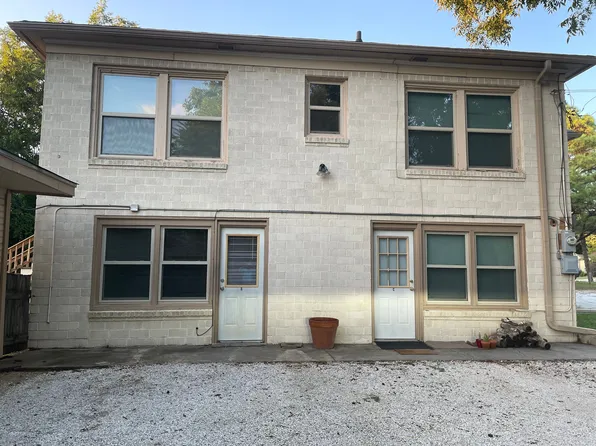 2625 N Elm St, Denton, TX 76201