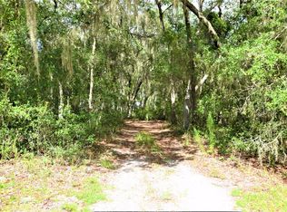 100 Center Ave, Pomona Park, FL 32181