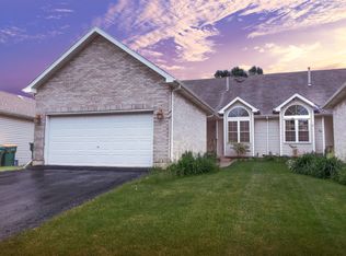 4332 River Glen Dr, Joliet, IL