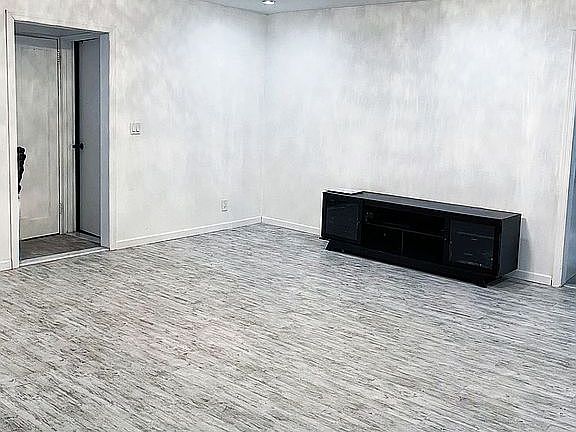 2nd image of 24408 57th Dr Unit 1