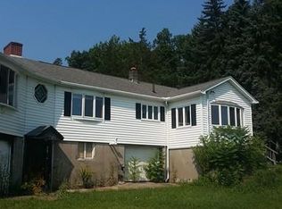 67 Riverview Ave, West Springfield, MA 01089