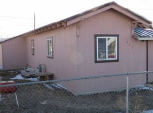 555 Cedar St, Laramie, WY 82072