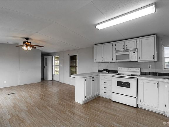 3rd image of 8400 Cindy Windy Dr