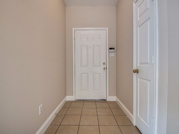3rd image of 1749 Avenue E