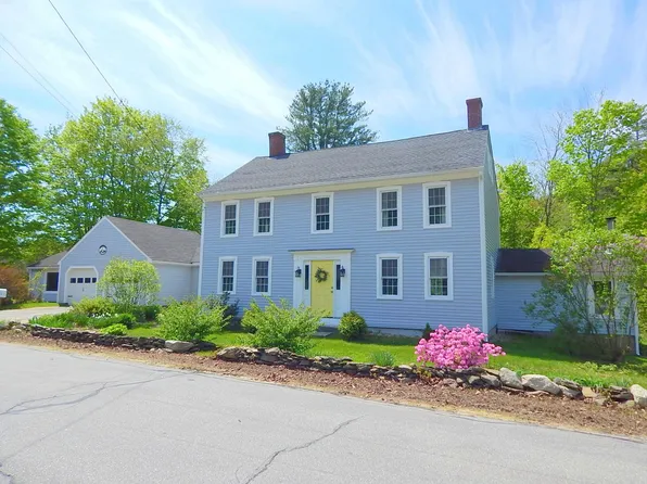 11 Nottingham Road, Deerfield, NH 03037