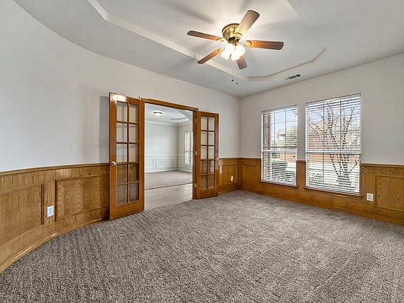 4th image of 2421 Fawn Meadow Dr