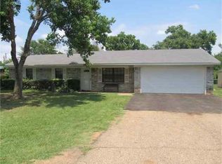 202 Jay Dr, Longview, TX 75603