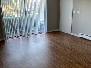 6011 Marshall Ave #1, Chicago Ridge, IL 60415